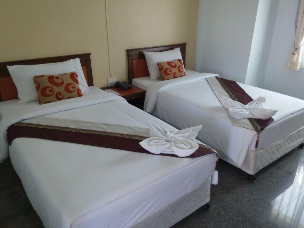 Boom Forest Hotel Hat Yai Exterior photo